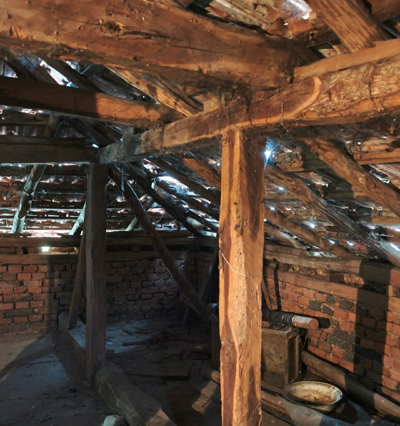 Продава КЪЩА, с. Добродан, област Ловеч, снимка 14 - Къщи - 55022941