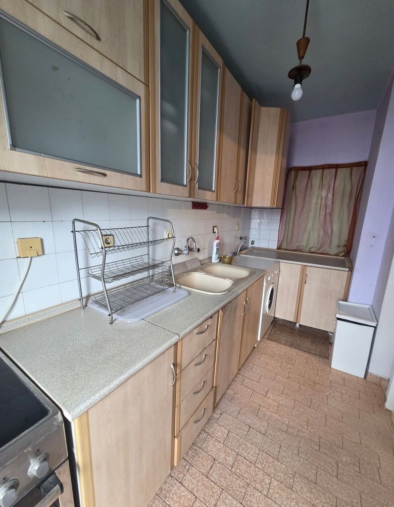 Продава  2-стаен град Кюстендил , Никола Въжаров , 74 кв.м | 46987747 - изображение [3]