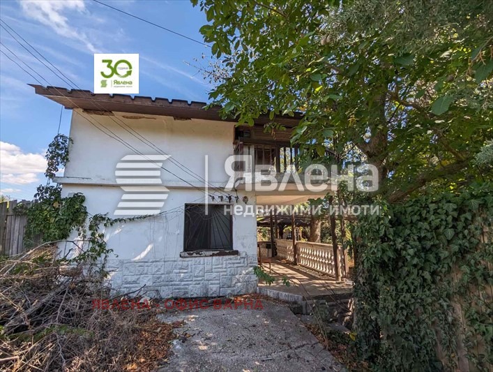 Продава КЪЩА, с. Езерово, област Варна, снимка 6 - Къщи - 45723755