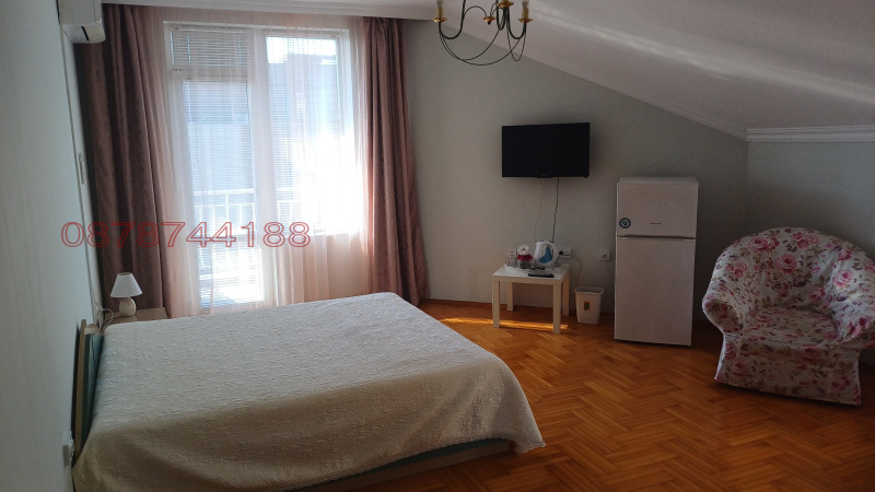 Продава КЪЩА, гр. Бургас, Сарафово, снимка 13 - Къщи - 52785689