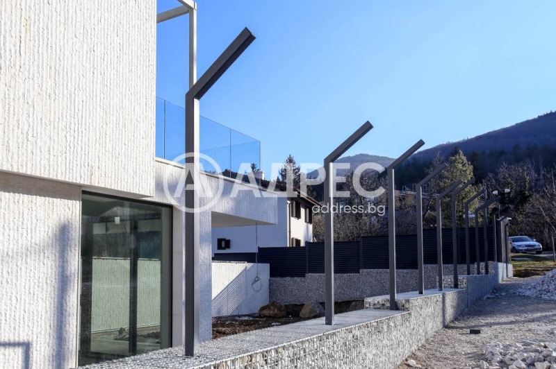 Til salg  Hus Sofia , Dragalevtsi , 630 kvm | 39728070 - billede [2]