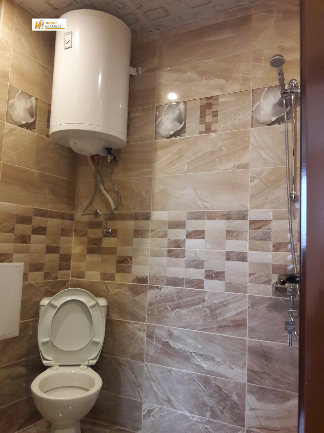Продава 2-СТАЕН, гр. Велико Търново, Бузлуджа, снимка 6 - Апартаменти - 55102116