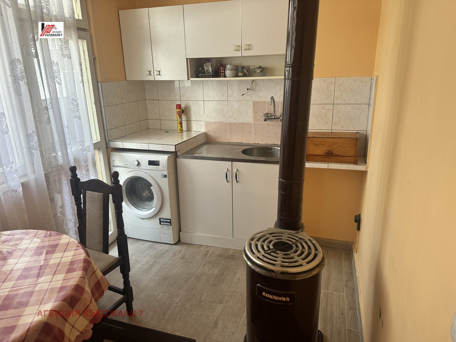 Продава 2-СТАЕН, гр. Кърджали, Възрожденци, снимка 5 - Апартаменти - 55625431