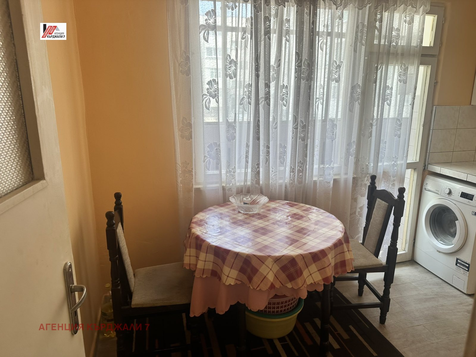 Продава 2-СТАЕН, гр. Кърджали, Възрожденци, снимка 6 - Апартаменти - 55625431
