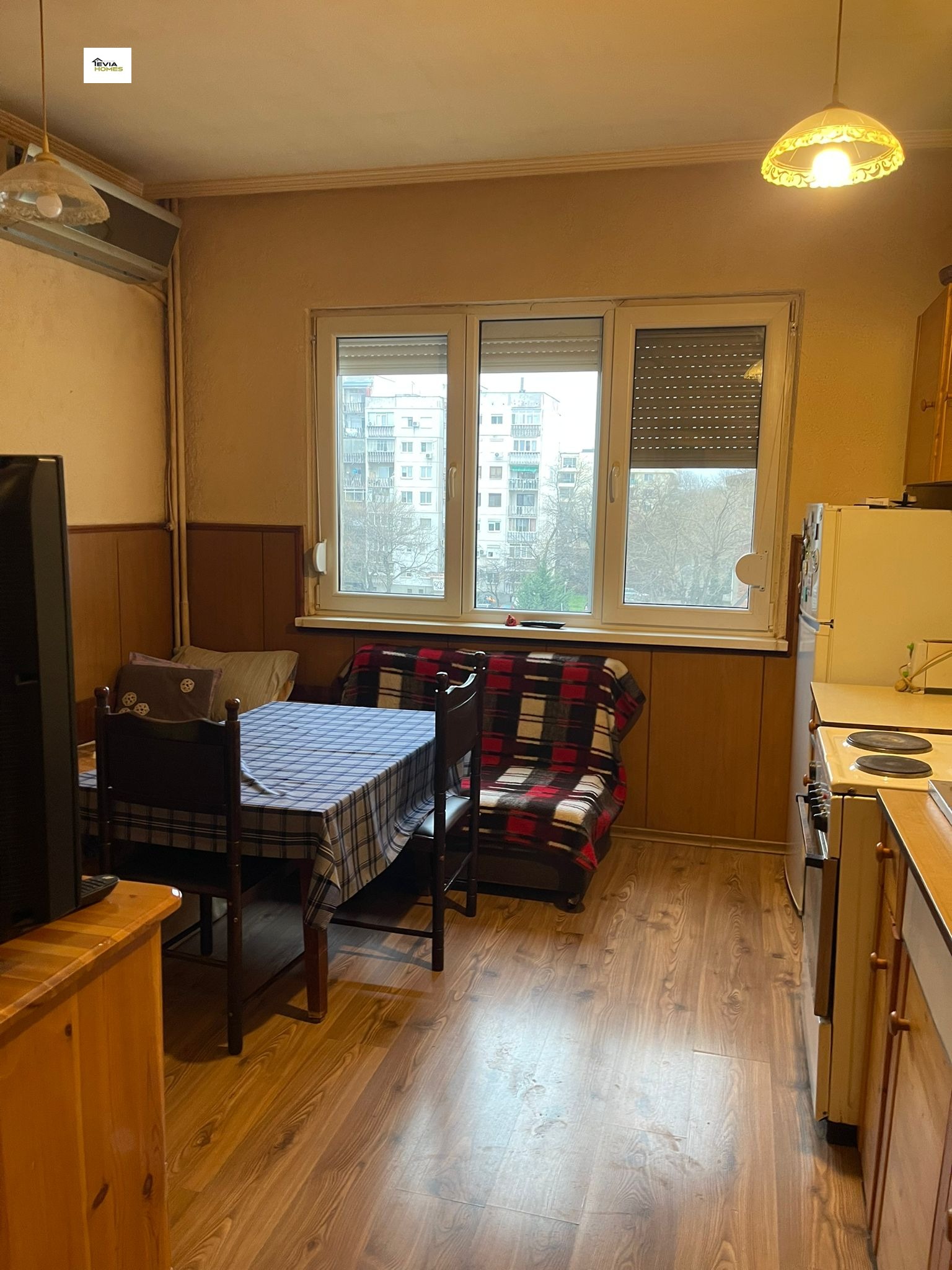 Продава 3-СТАЕН, гр. Пловдив, Кючук Париж, снимка 2 - Апартаменти - 55905089