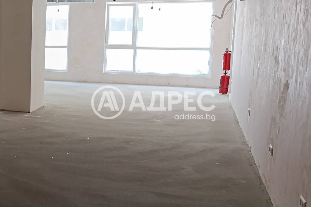Продава ОФИС, гр. Варна, Централна поща, снимка 2 - Офиси - 55090883