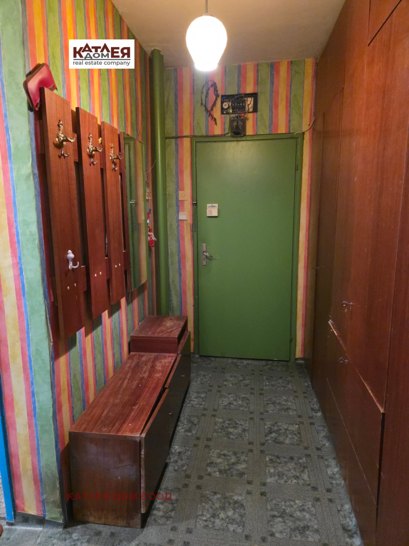 Продава 2-СТАЕН, гр. Враца, Металург, снимка 12 - Апартаменти - 52639353