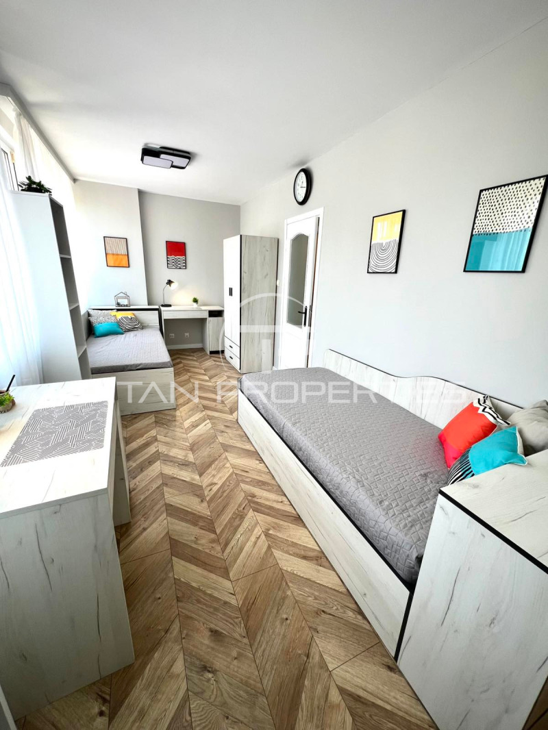 Продава  3-стаен град Пловдив , Христо Смирненски , 97 кв.м | 92862051 - изображение [8]