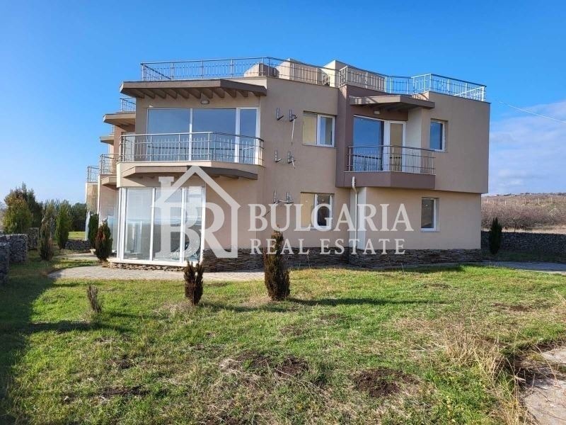 Продава КЪЩА, гр. Бургас, Банево, снимка 3 - Къщи - 53314205