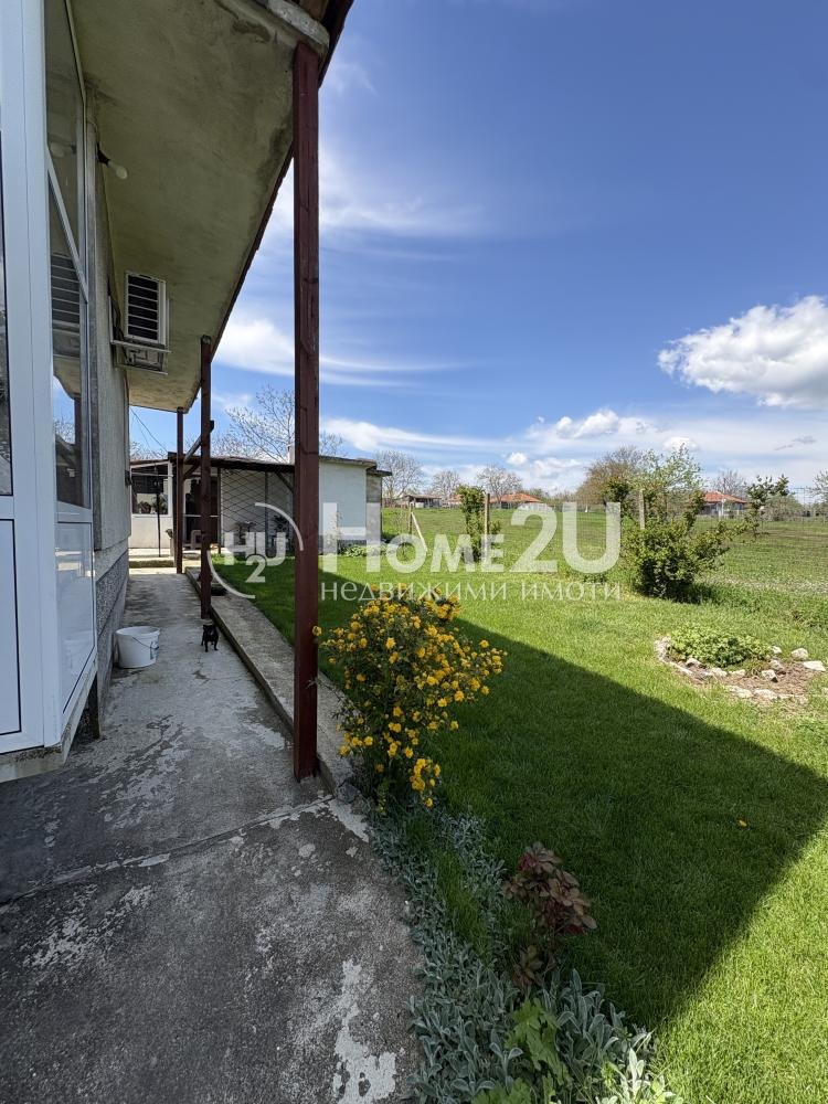 Продава КЪЩА, с. Аврен, област Варна, снимка 13 - Къщи - 54354487