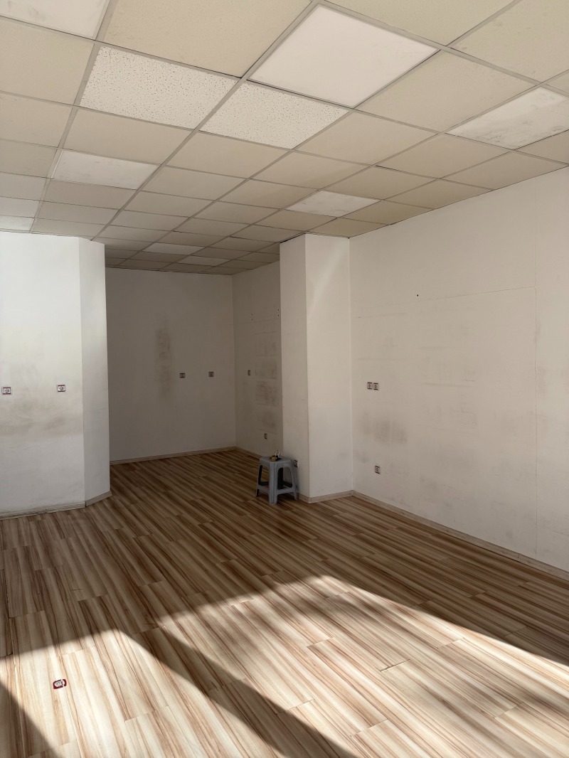 Продава МАГАЗИН, гр. София, Център, снимка 6 - Магазини - 52806794
