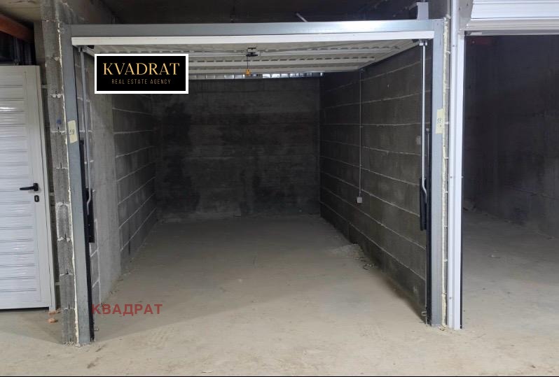 Продава ГАРАЖ, ПАРКОМЯСТО, гр. София, Обеля 2, снимка 2 - Гаражи и паркоместа - 56039939
