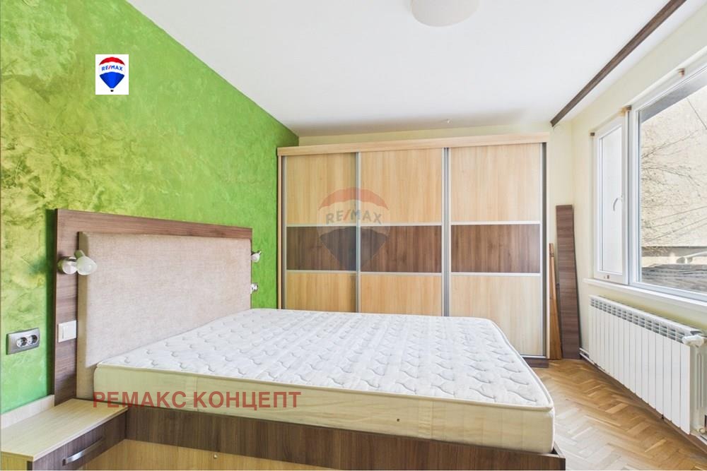 Продава ЕТАЖ ОТ КЪЩА, гр. Шумен, Център, снимка 5 - Етаж от къща - 53896489