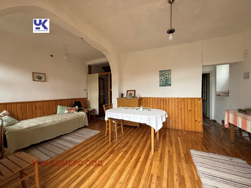 Продава КЪЩА, гр. Рила, област Кюстендил, снимка 2 - Къщи - 49926855