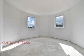 Mezonet Kjučuk Pariž, Plovdiv
