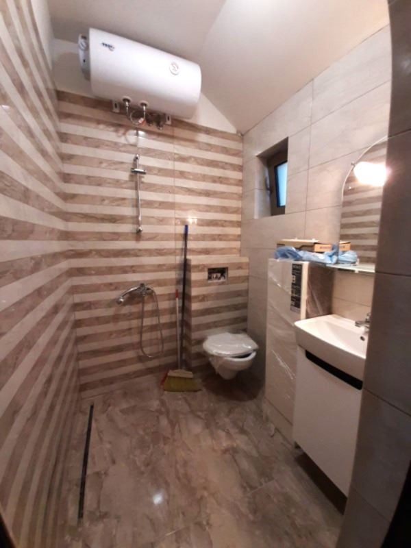 Продава 1-СТАЕН, гр. София, Лозенец, снимка 10 - Апартаменти - 53040987