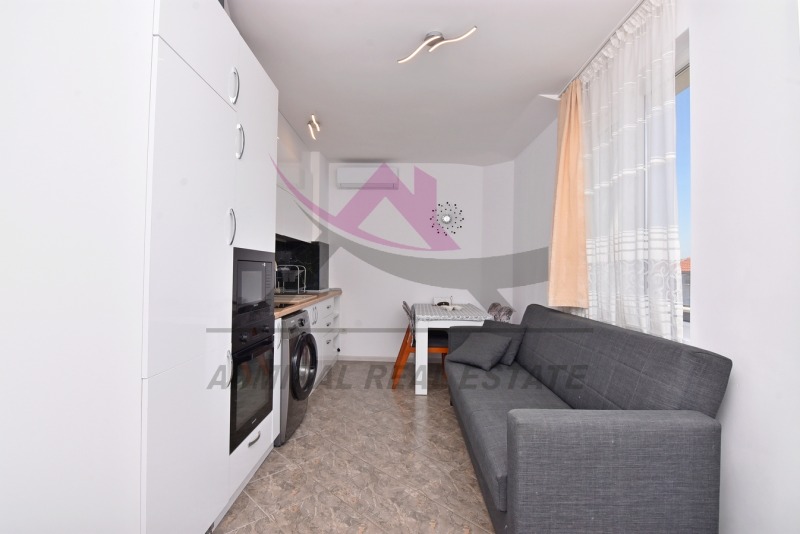 Продава  2-стаен град Варна , Аспарухово , 71 кв.м | 60151485 - изображение [2]