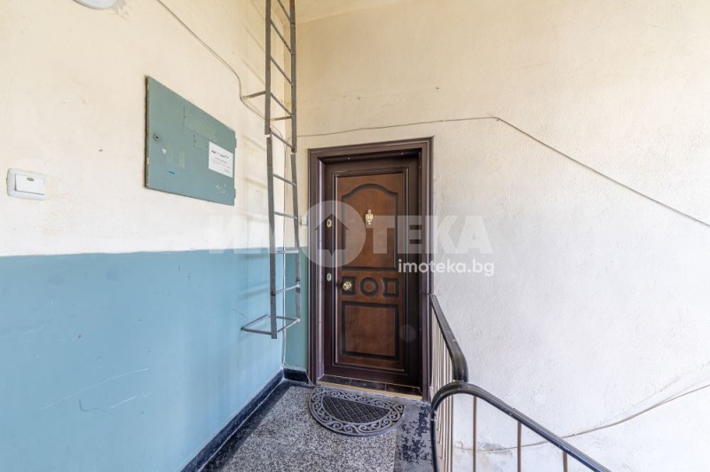 Продава 2-СТАЕН, гр. Варна, Цветен квартал, снимка 15 - Апартаменти - 52420522