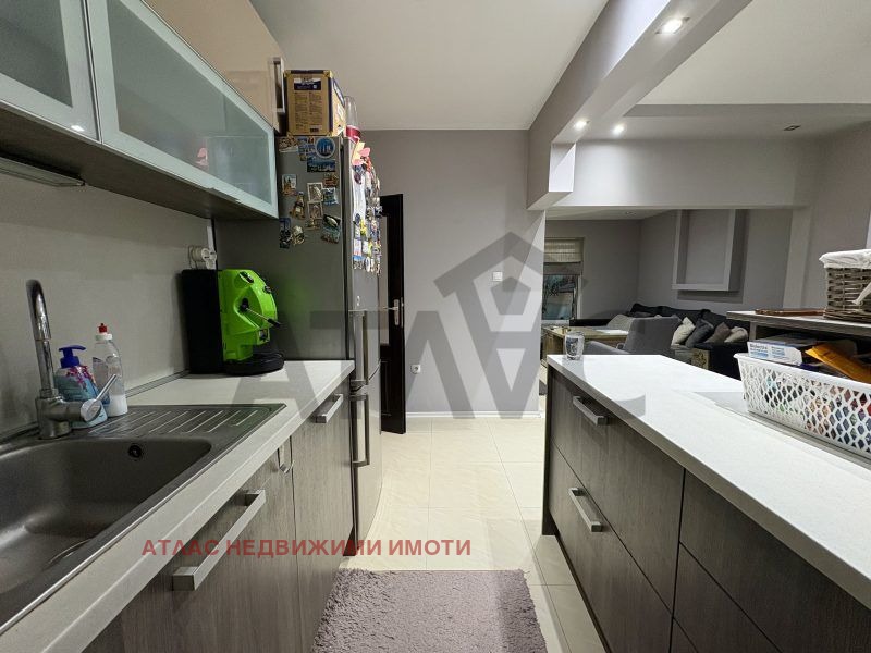 Продава  3-стаен град Пловдив , Тракия , 92 кв.м | 72378732 - изображение [9]