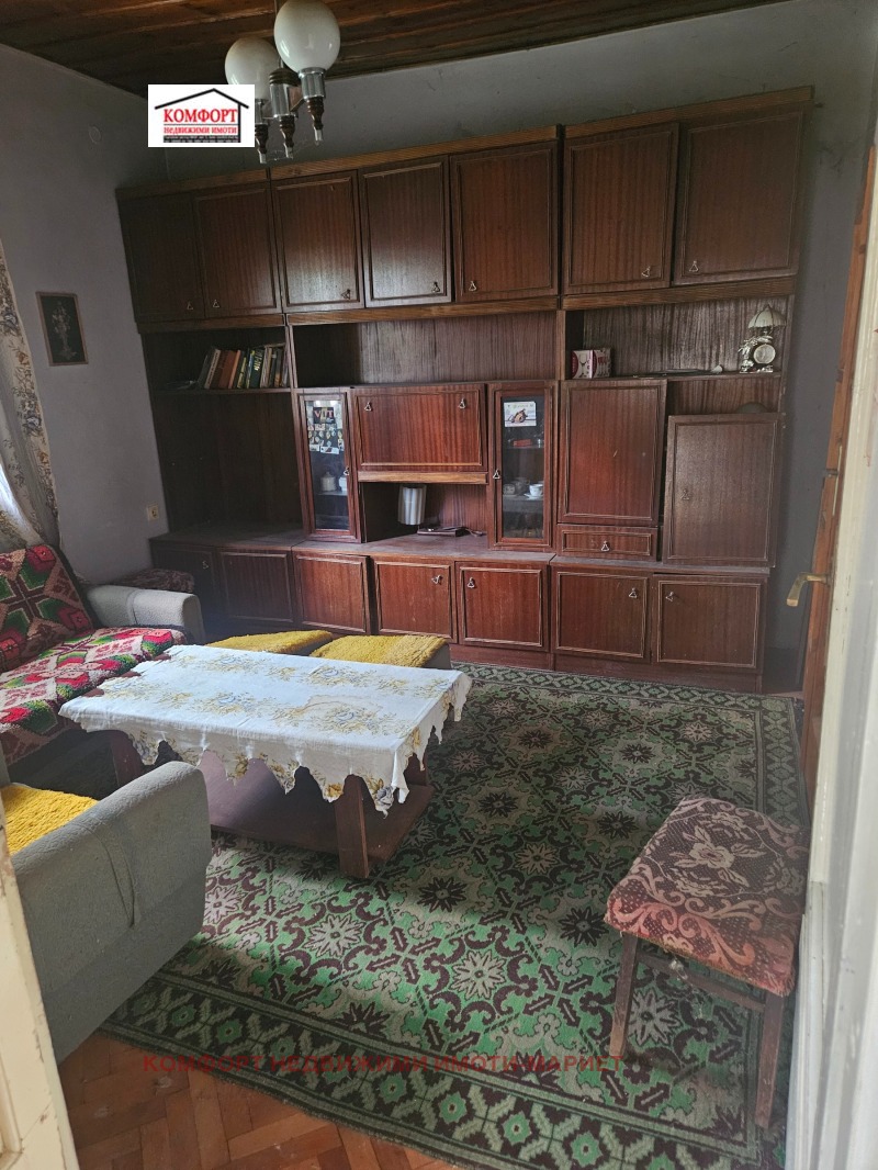 Продава КЪЩА, с. Тотлебен, област Плевен, снимка 11 - Къщи - 52641675