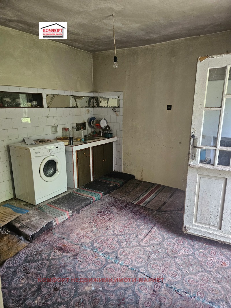 Продава КЪЩА, с. Тотлебен, област Плевен, снимка 14 - Къщи - 52641675