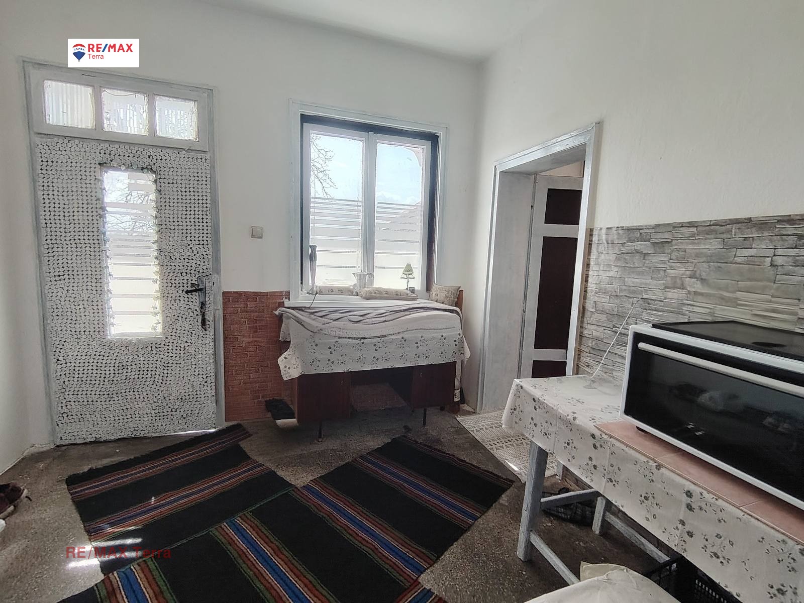 Продава КЪЩА, гр. Козлодуй, област Враца, снимка 3 - Къщи - 53902136