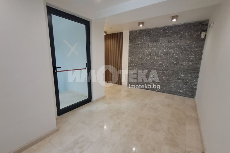 Продава  2-стаен град София , Люлин - център , 83 кв.м | 21123712 - изображение [16]