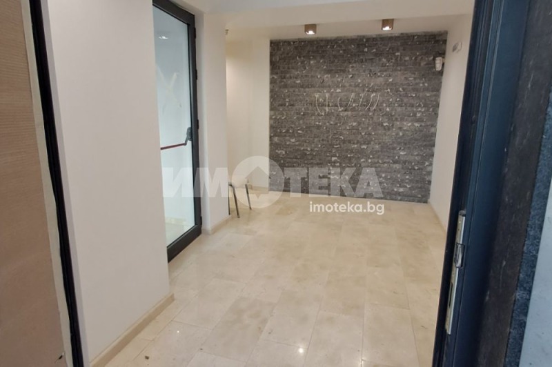 Продава  2-стаен град София , Люлин - център , 83 кв.м | 21123712 - изображение [13]