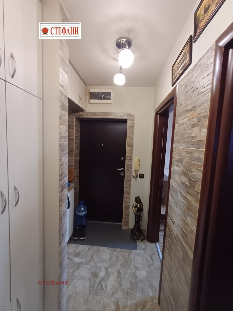 Продава  2-стаен град Русе , Родина 1 , 57 кв.м | 17103356 - изображение [7]