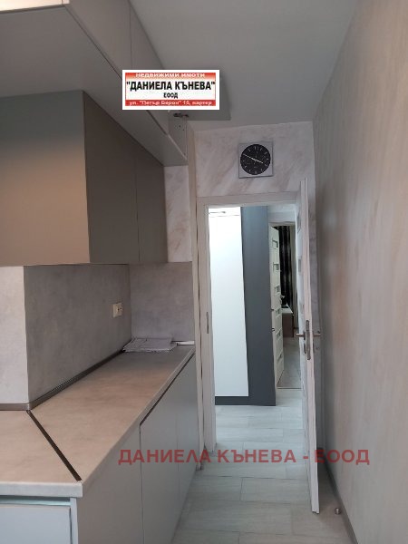 Продава  2-стаен град Русе , Център , 67 кв.м | 61397427 - изображение [16]
