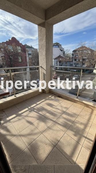 En venta  2 dormitorios Plovdiv , Tsentar , 90 metros cuadrados | 27078081 - imagen [5]