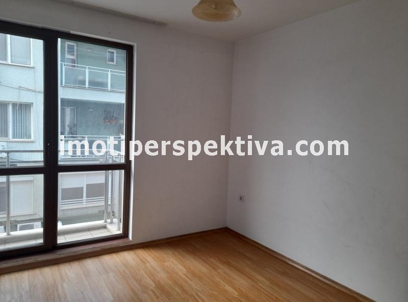 En venta  2 dormitorios Plovdiv , Tsentar , 90 metros cuadrados | 27078081 - imagen [4]