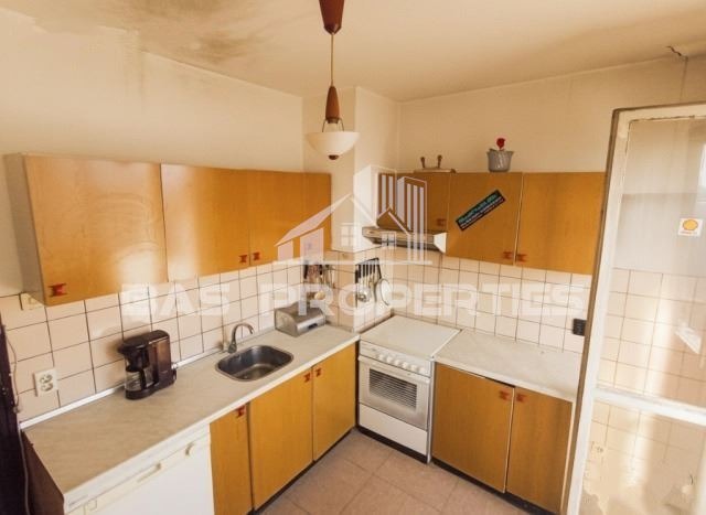 Продаја  2 спаваће собе Софија , Младост 1 , 90 м2 | 38298741
