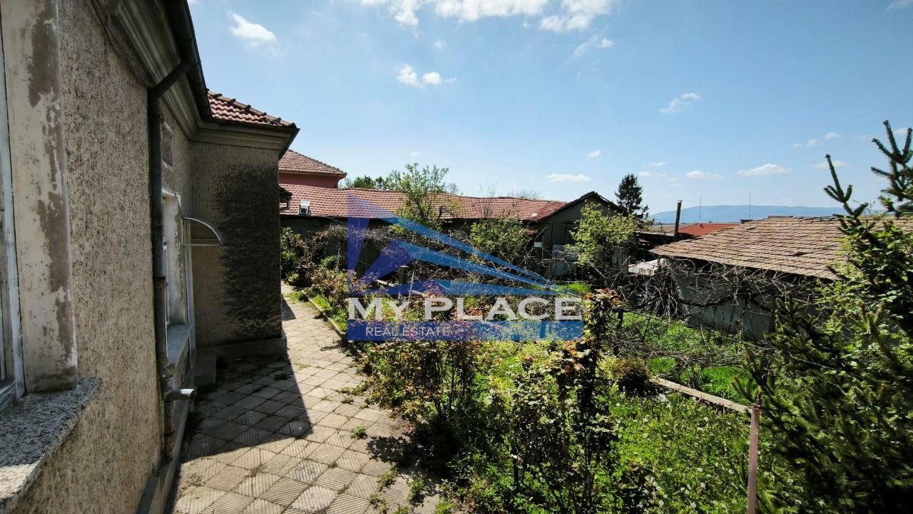 Продава КЪЩА, гр. Каспичан, област Шумен, снимка 3 - Къщи - 54419132