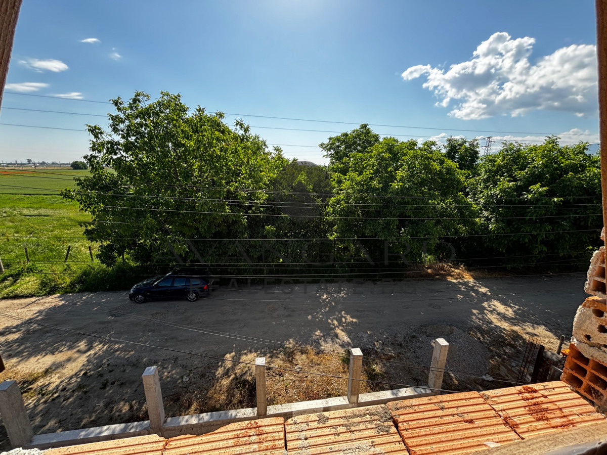 Продава КЪЩА, с. Златитрап, област Пловдив, снимка 3 - Къщи - 56270186