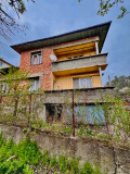 Продава КЪЩА, област Русе, гр. Бяла • 60000 € • 71484631 — Holmes.bg