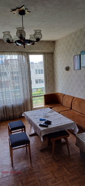 Продава 2-стаен град София Толстой - [1] 