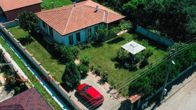 Продава къща област Добрич с. Соколово - [1] 