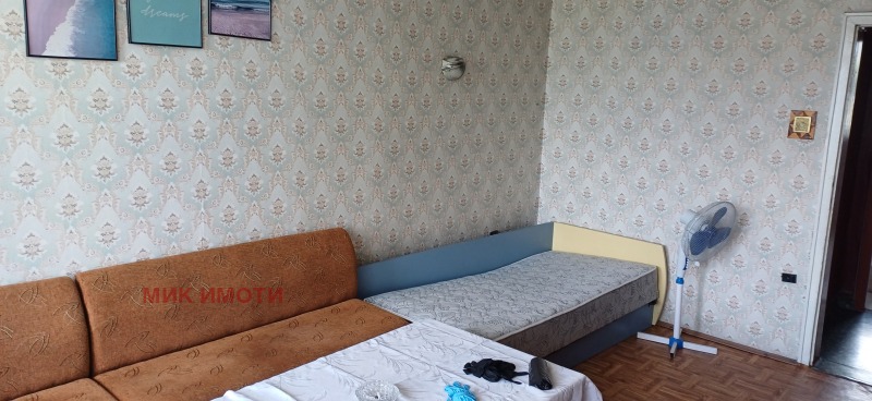 Na prodej  1 ložnice Sofia , Tolstoj , 60 m2 | 22136726 - obraz [3]