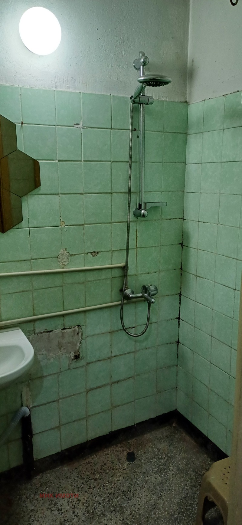 Na prodej  1 ložnice Sofia , Tolstoj , 60 m2 | 22136726 - obraz [9]