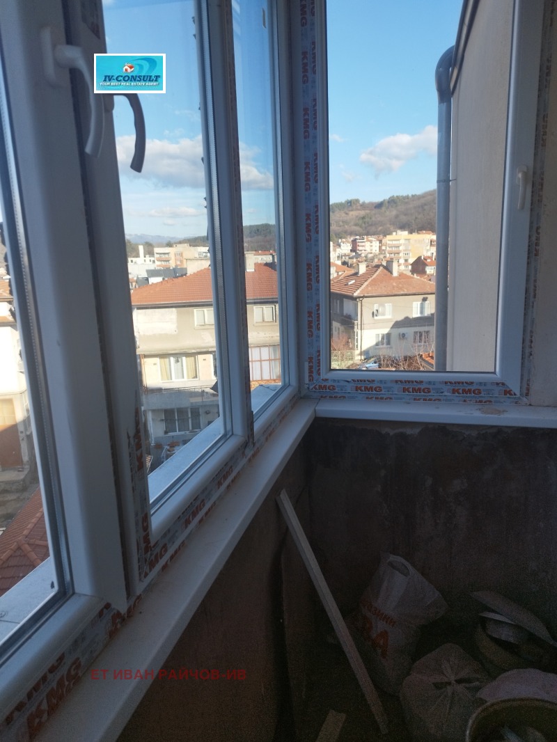 Продава 2-СТАЕН, гр. Дупница, област Кюстендил, снимка 8 - Апартаменти - 53127967