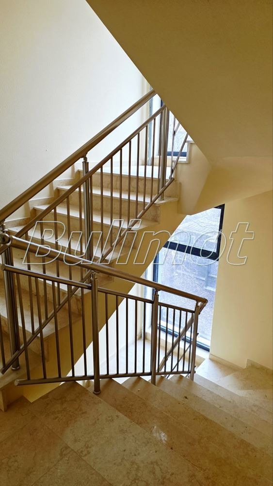 Продава 2-СТАЕН, гр. Варна, Център, снимка 4 - Апартаменти - 53986738