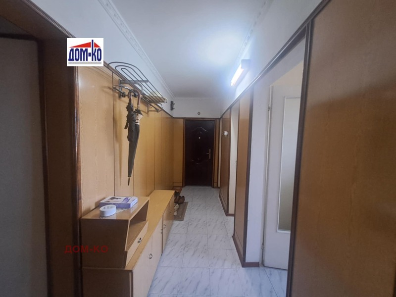 Продава  3-стаен град Пазарджик , Запад , 83 кв.м | 36135275 - изображение [7]