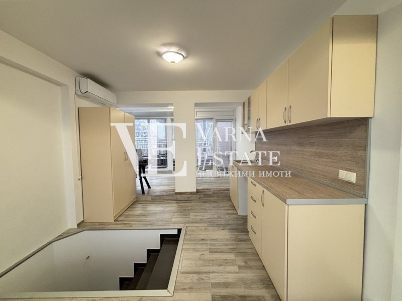 Продава 3-СТАЕН, гр. Варна, Погреби, снимка 3 - Апартаменти - 53316041