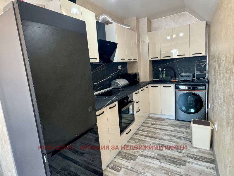 Продава 3-СТАЕН, гр. Търговище, Вароша