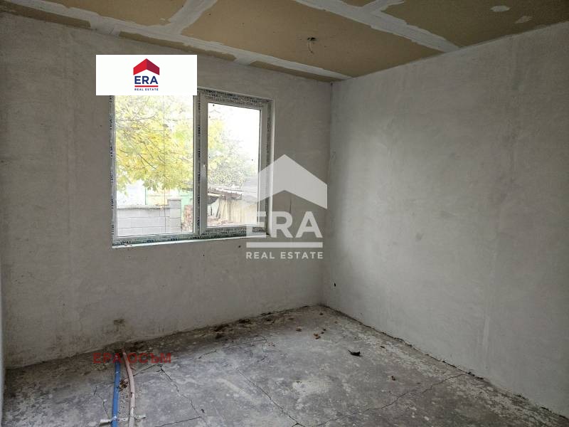 Продава КЪЩА, гр. Летница, област Ловеч, снимка 5 - Къщи - 52659548