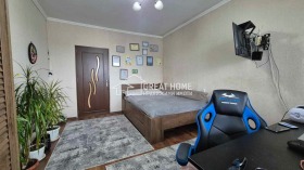 3-стаен град Търговище, Запад 2 3