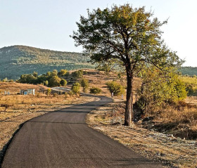 Grunt Oresznica, region Kyrdżali 1