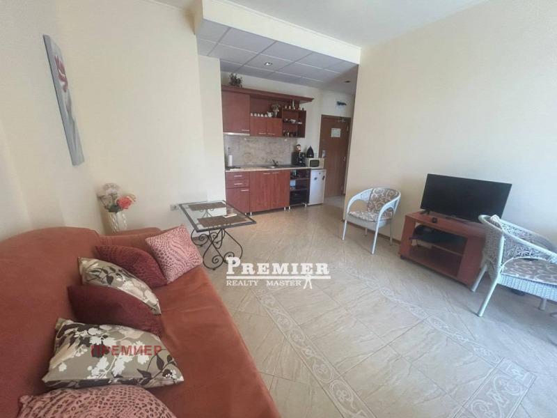 À venda  1 quarto região Burgas , k.k. Slantchev briag , 71 m² | 57894113 - imagem [4]