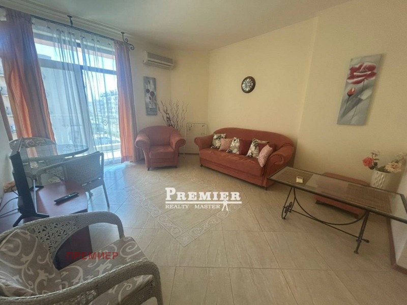 À venda  1 quarto região Burgas , k.k. Slantchev briag , 71 m² | 57894113 - imagem [2]
